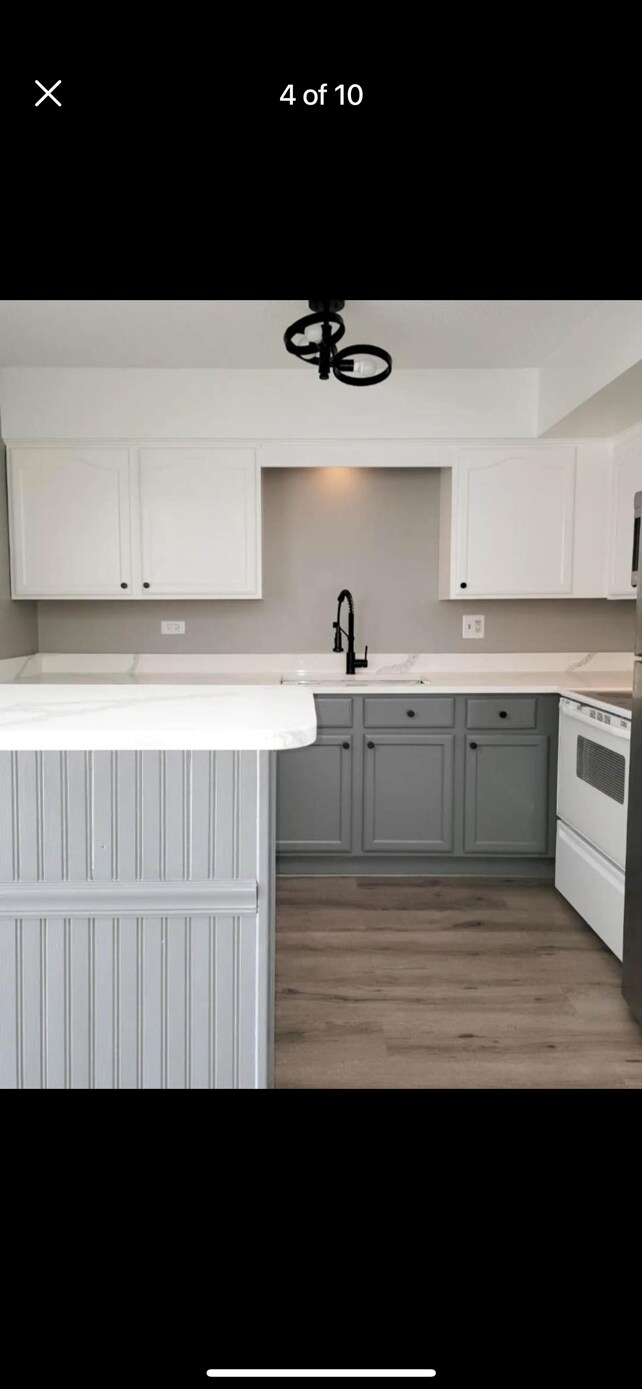 724 Warren Ave Apartments Downers Grove, IL