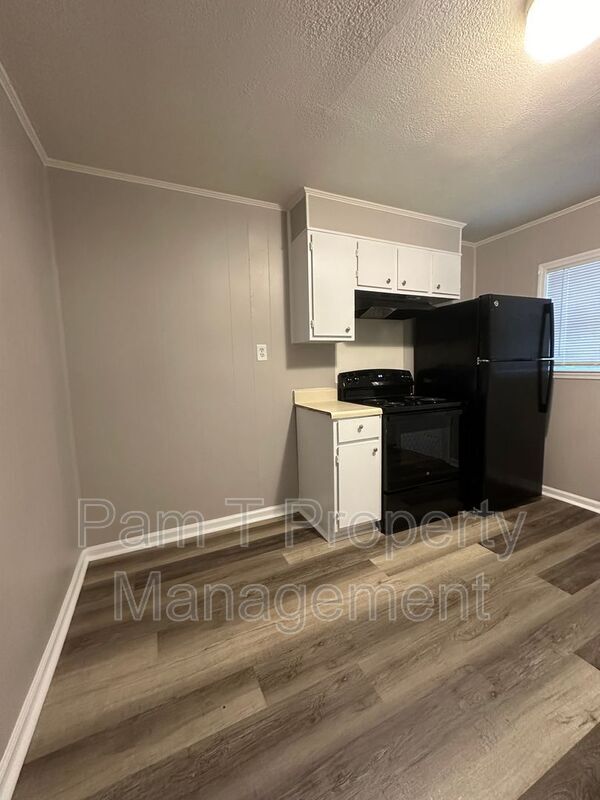 217 W 73rd St House House Rental in Savannah, GA