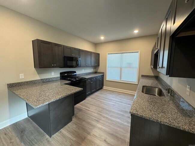 Photo - 815 Ellis St