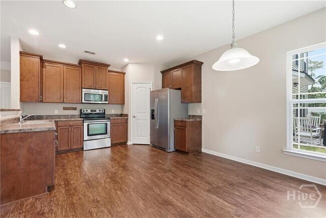 380 Summer Hill Way