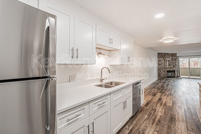 Photo - 2929 W Floyd Ave Unit 207