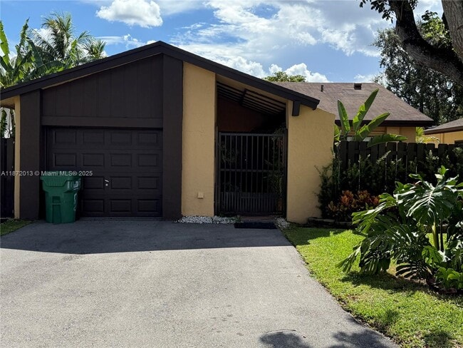 Photo - 11754 SW 133rd Ct