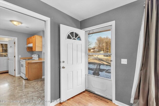 Photo - 1420 Snyder Rd