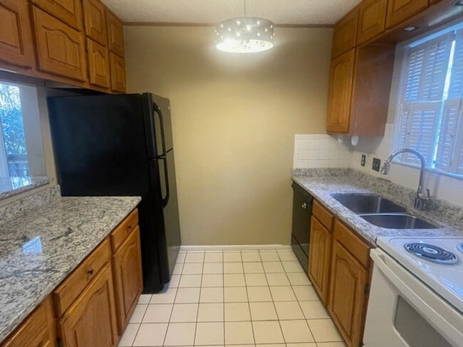 Photo - Perfectly located condo in Winston-Salem
