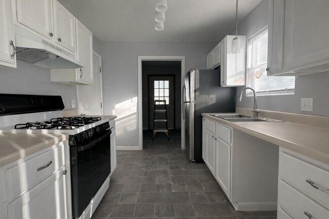 Photo - 939 Legion Dr