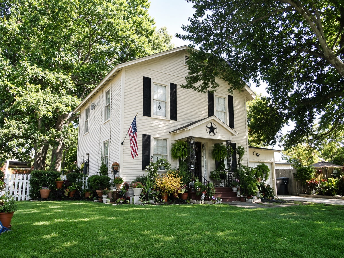 Photo - 1708 S Robertson Ave
