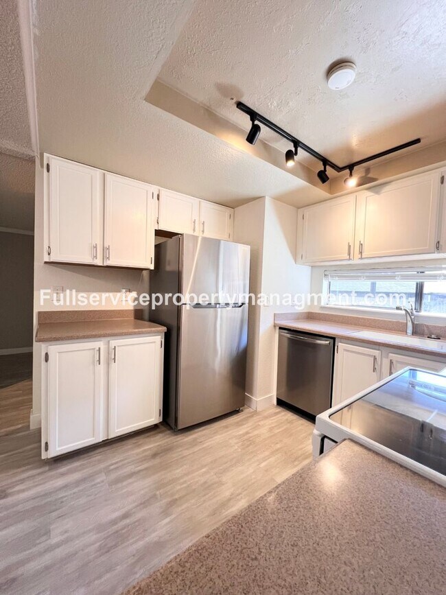Photo - 4135 145th Ave NE