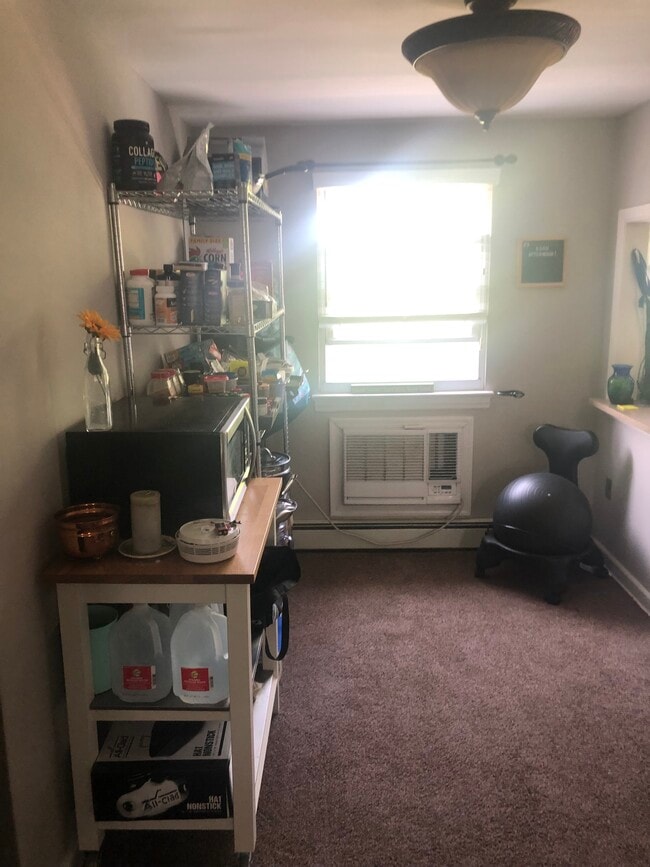 Building Photo - 26 Manor Dr Unit 26 Manor Drive