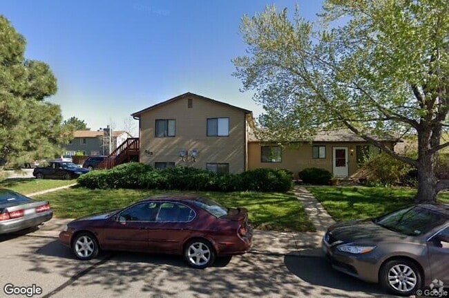 Building Photo - Littleton Ranch Style Townhome - 2 Bedroom...