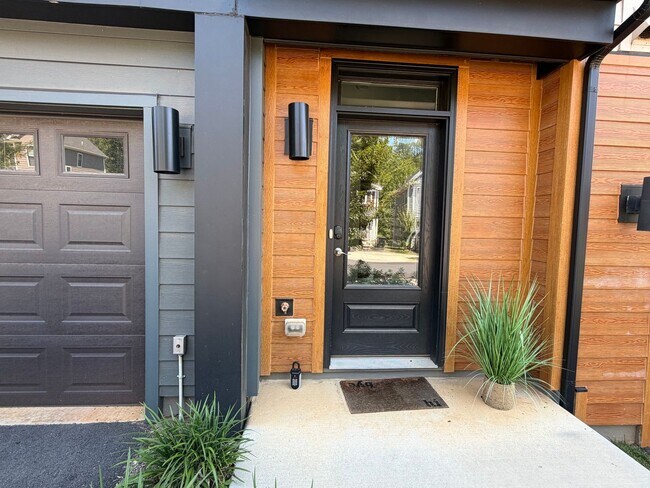 Photo - 3155 Horizon Rd