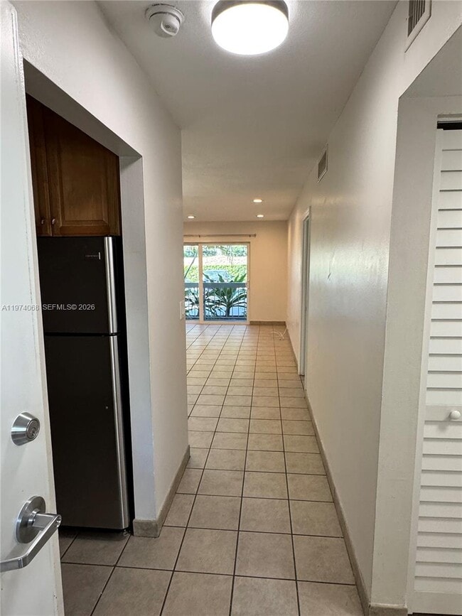 Photo - 7920 Camino Real Unidad M-111