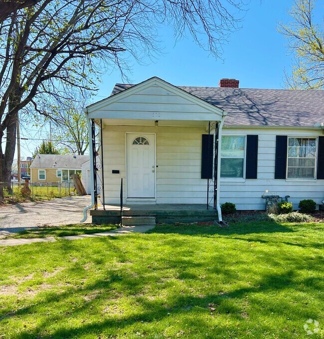 Building Photo - Charming 1-Bed Home in North Kansas City –...