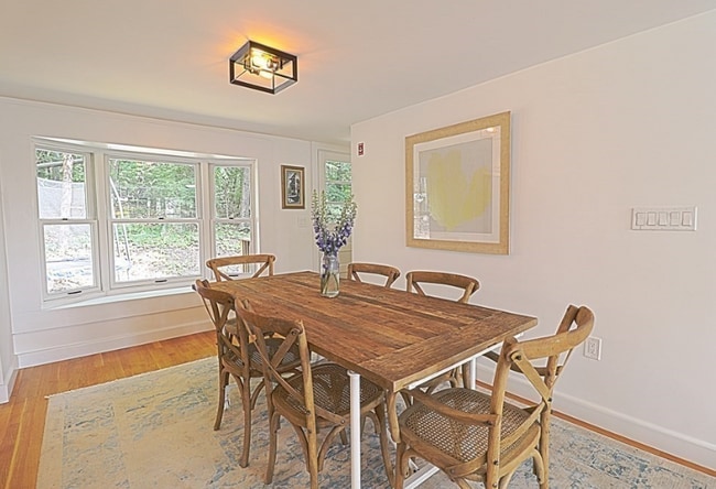 Photo - 113 Central St