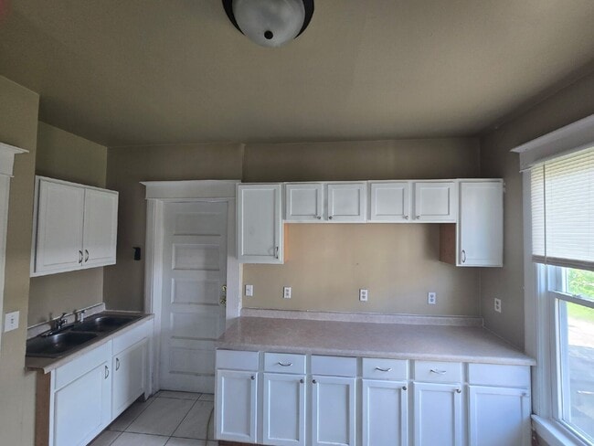 Photo - 1031 Washington Ave