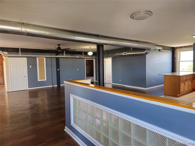 Photo - 1104 4th St Unidad 2