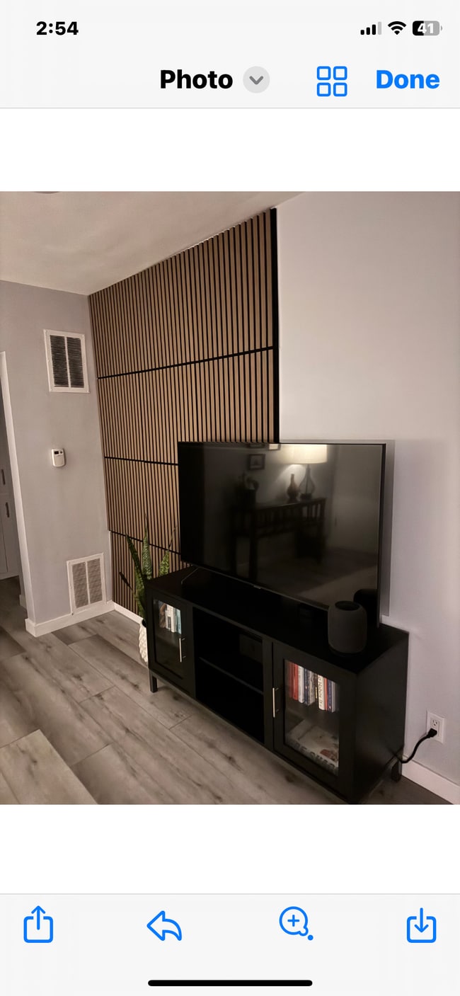 Living Room - 1947 Pelham Ave Unit 2