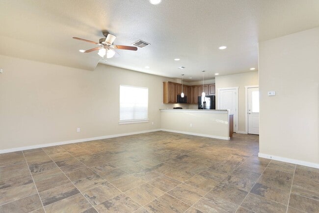 215 Circle Ct