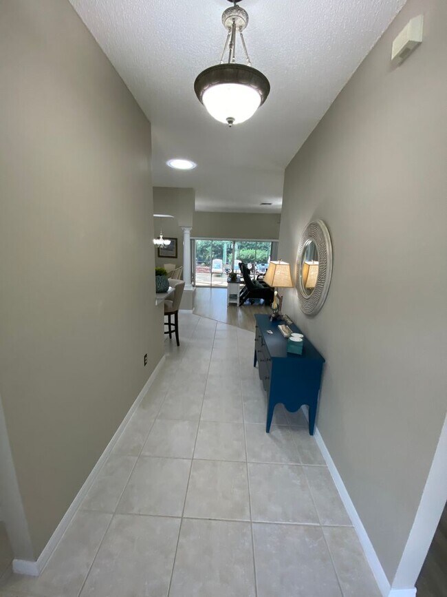 Photo - Gorgeous 3 + 2 Turnkey ANNUAL Lease w/Soak...