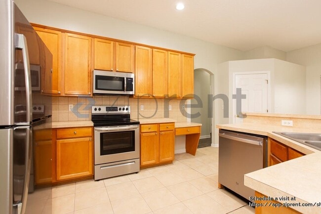 Photo - 909 Corsica Ln