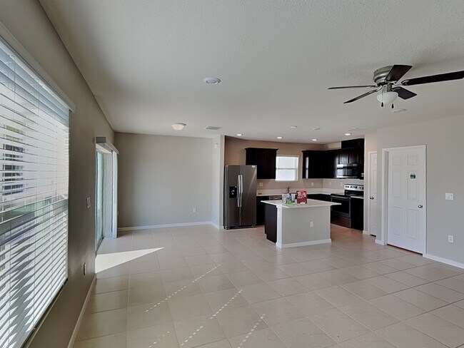 Photo - 1660 Aspen Ave