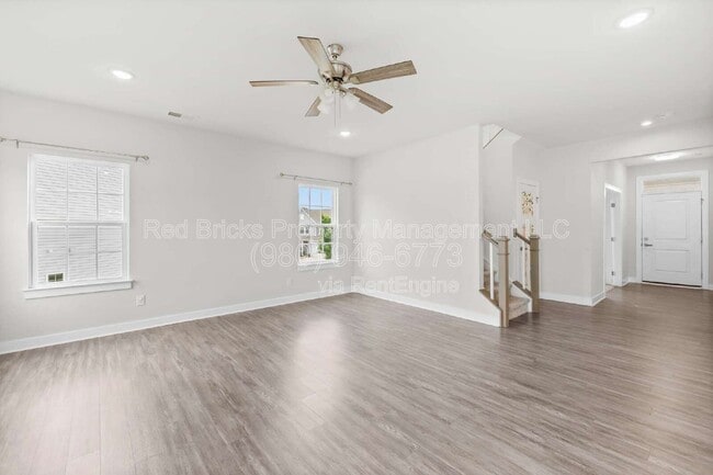 Photo - 7067 Waterwheel St SW
