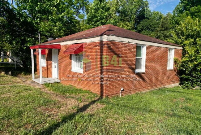 Photo - 171 Munson Dr