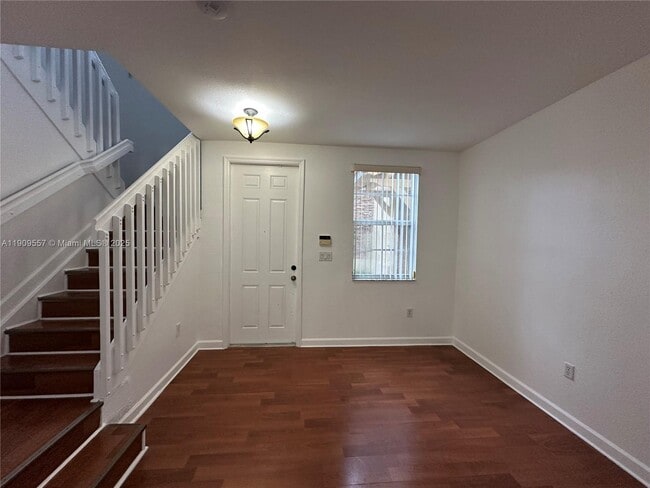 Photo - 3370 NE 14th Dr