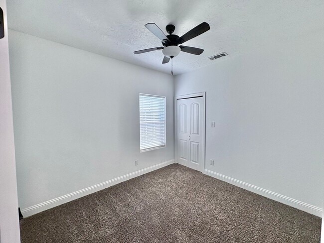 Photo - 1207 W Ave P