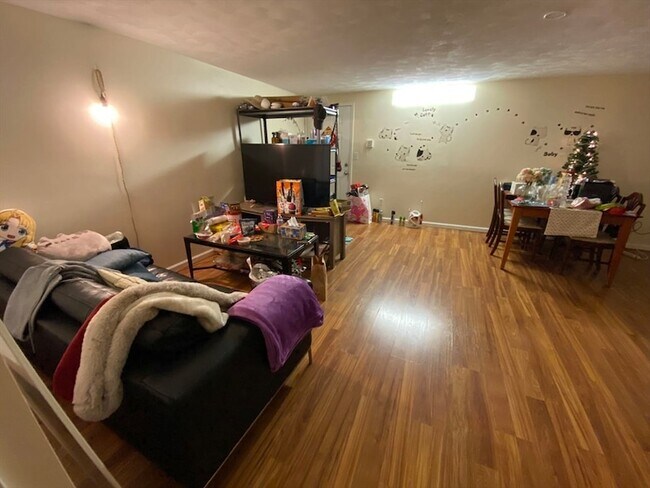 Photo - 1 Maude St Unit 3