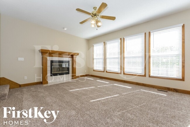 Photo - 711 Old Paint Rd