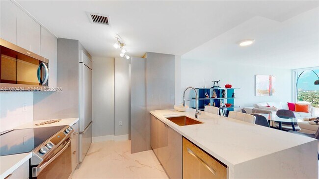 Photo - 10275 Collins Ave Unit 724