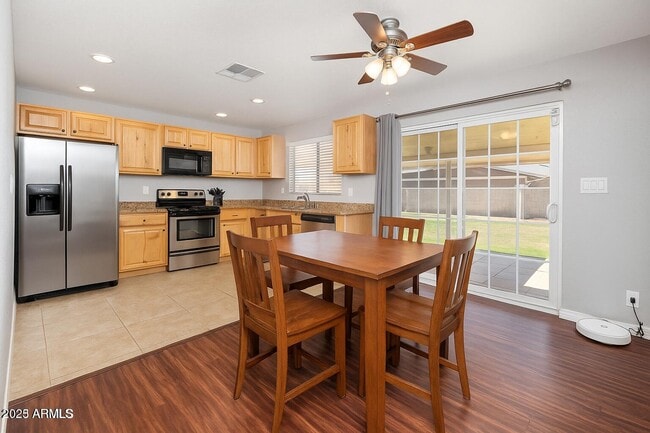 Photo - 307 W Piute Ave