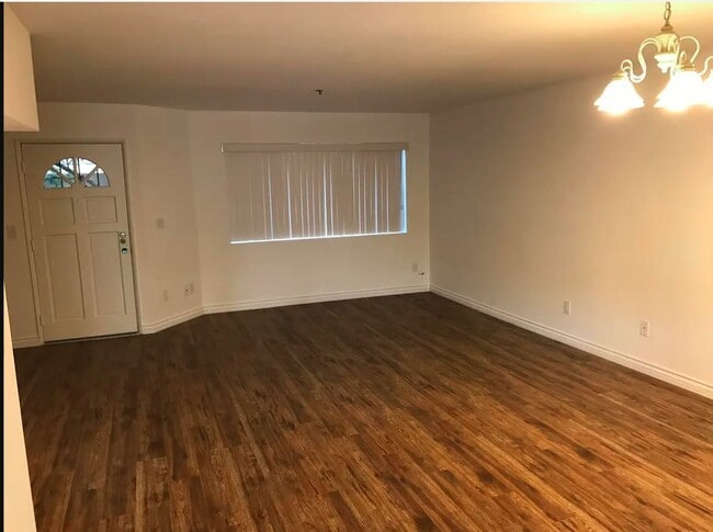 Photo - 1122 N Columbus Ave