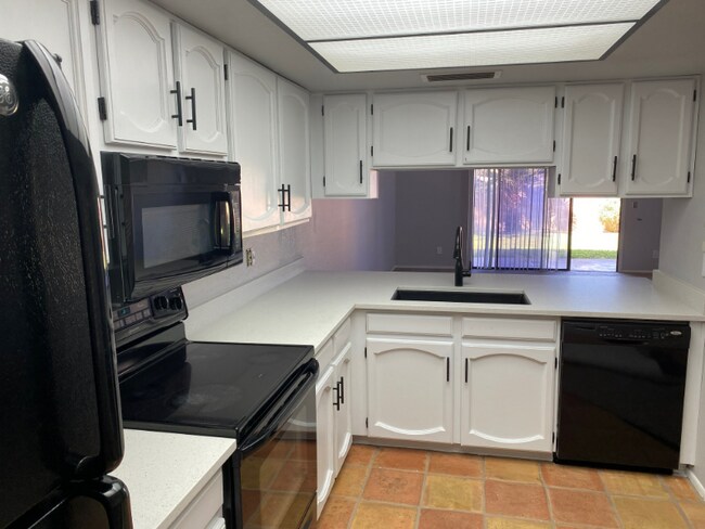 Photo - 9047 E Winchcomb Dr