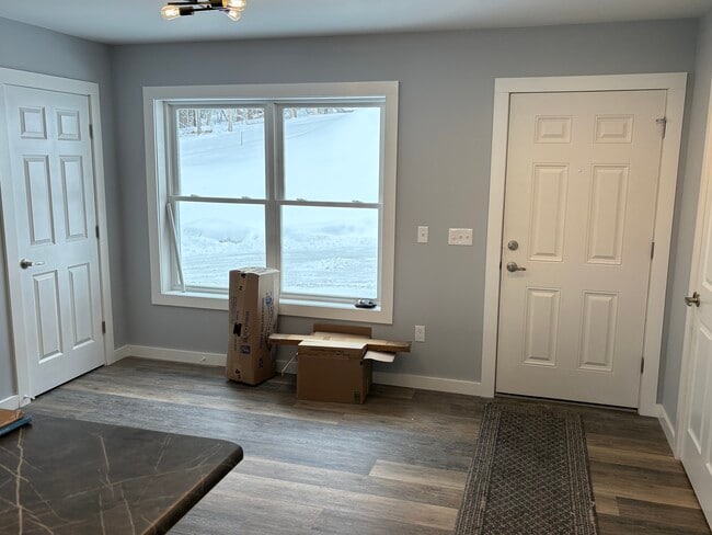 Photo - 867 Upper Pleasant Valley Rd