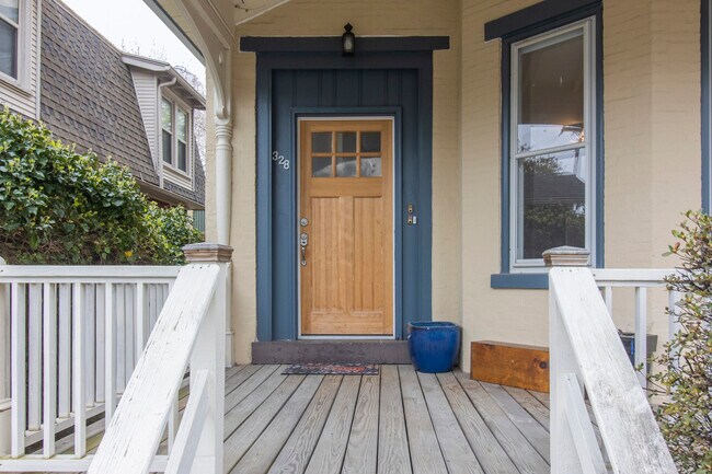 Entrance - 328 W Front St Unit 2