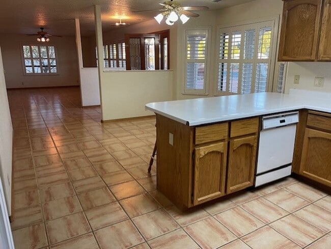 Photo - Wonderful Home 3 bed 2 bath with a Great Yard & Views Contact Property Pros Property Management