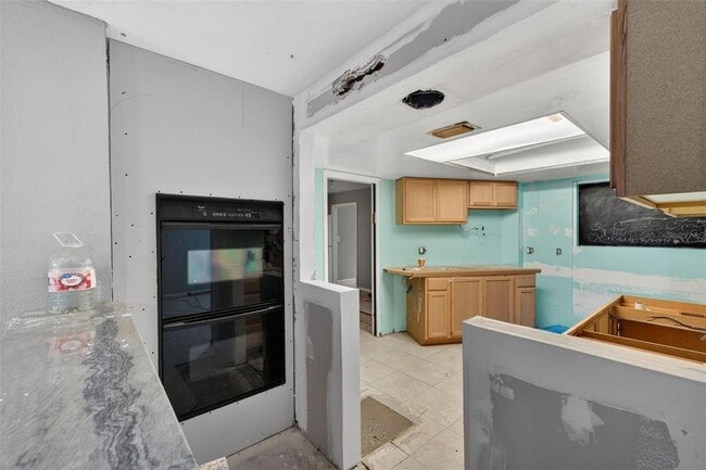 Photo - 260 13th St N