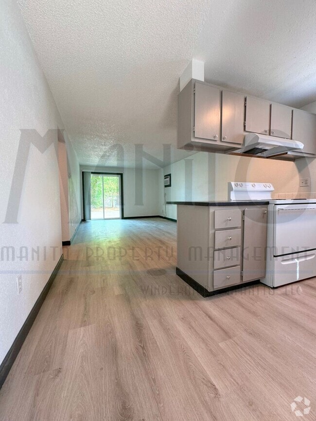 Building Photo - Charming 1bed 1 bath in Whitworth Area Unit #27 Rental