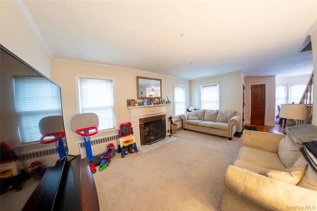 Photo - 2454 Columbus Ave