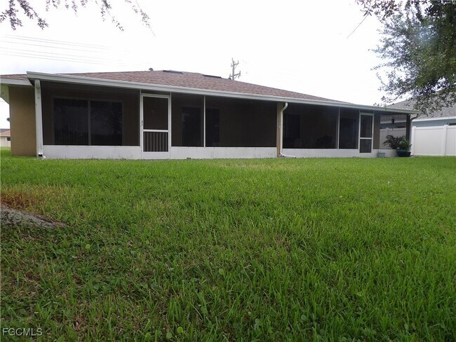 Photo - 1325 Gleason Pkwy