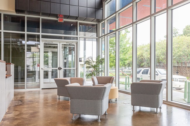 Photo - Mid City Gardens