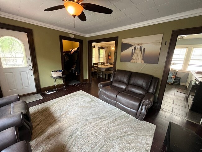 Photo - Spacious 5 Bedroom 2 Bath Single Family Home!