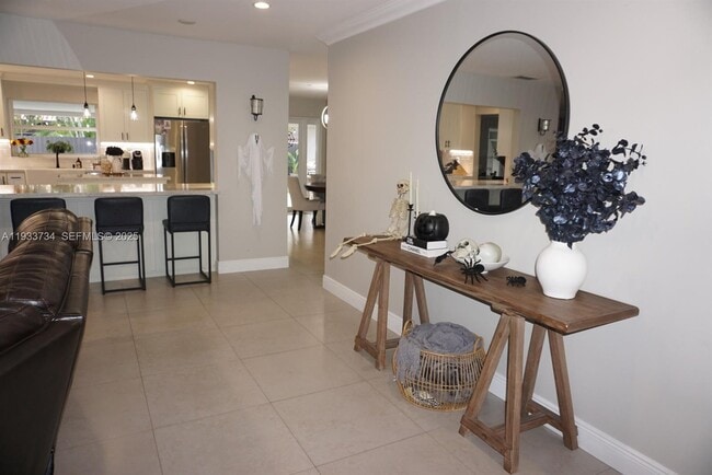 Photo - 10350 SW 16th St