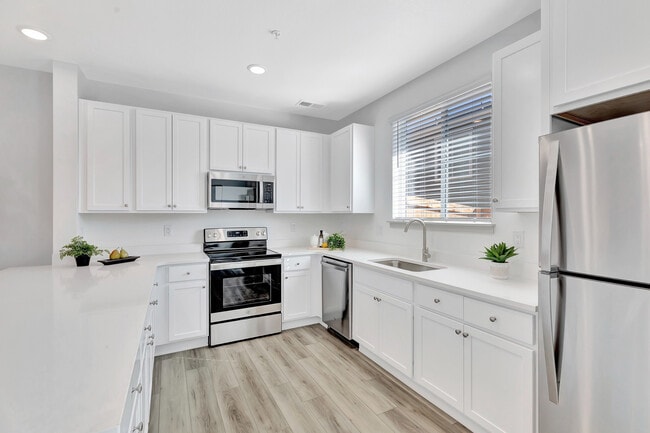 Building Photo - Arrive Longmont