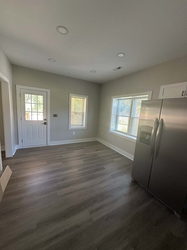 Photo - 261 Miller Line