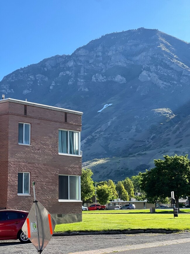 Photo - South of BYU Campus 2 bed/ 1 bath Unidad 21