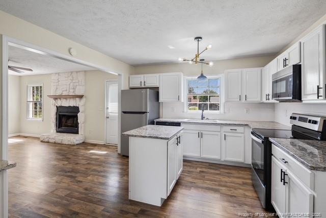 1067 Pleasant Oak Dr