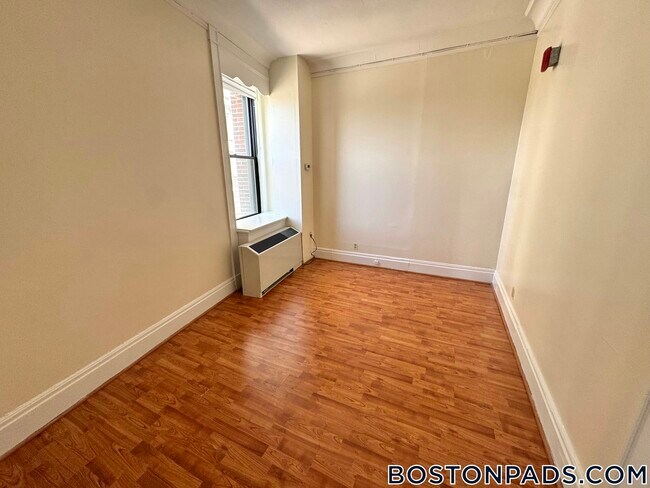 Photo - 62 Boylston St Unidad 314