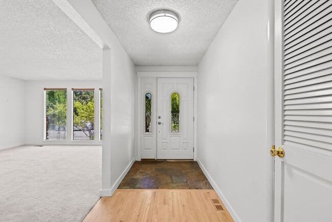 Photo - Home Sweet Home in Exclusive Warm Springs Mesa